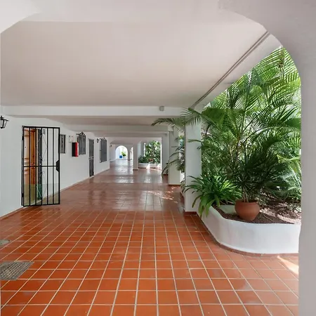 Apartmán Charming One Bedroom Cristianos