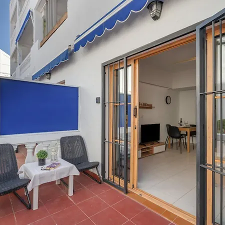 Charming One Bedroom Cristianos Apartament *