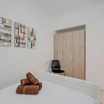 Διαμέρισμα Charming One Bedroom Cristianos